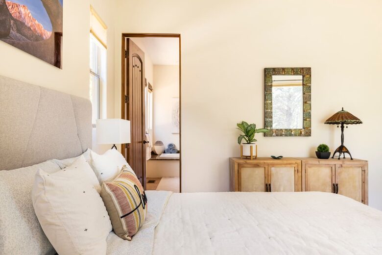 Elevated Red Rock Retreat with Trail Access - Sedona, Arizona