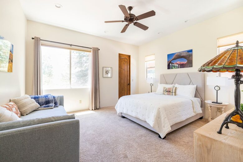 Elevated Red Rock Retreat with Trail Access - Sedona, Arizona