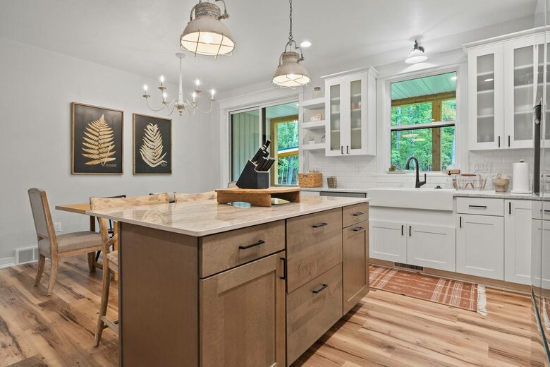 Modern Egg Harbor Stay Near Town - Egg Harbor, Wisconsin