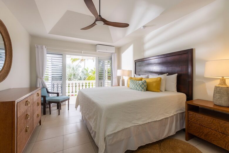 Secluded Oceanfront Villa Near Ocho Rios - Boscobel, Jamaica