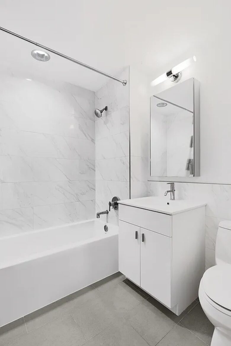 Harlem Penthouse with Private Veranda and Personal Sauna - New York City, New York