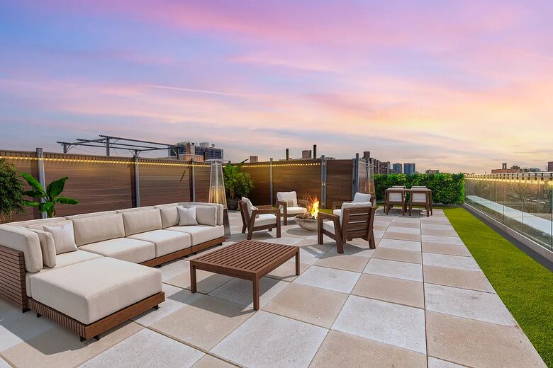 Harlem Penthouse with Private Veranda and Personal Sauna - New York City, New York