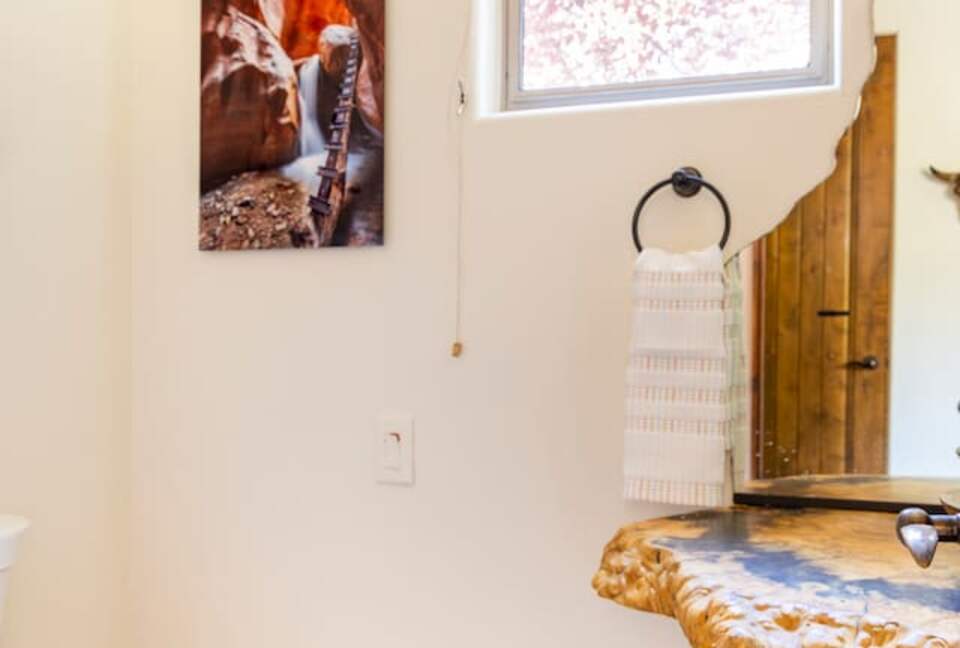 Elevated Red Rock Retreat with Trail Access - Sedona, Arizona