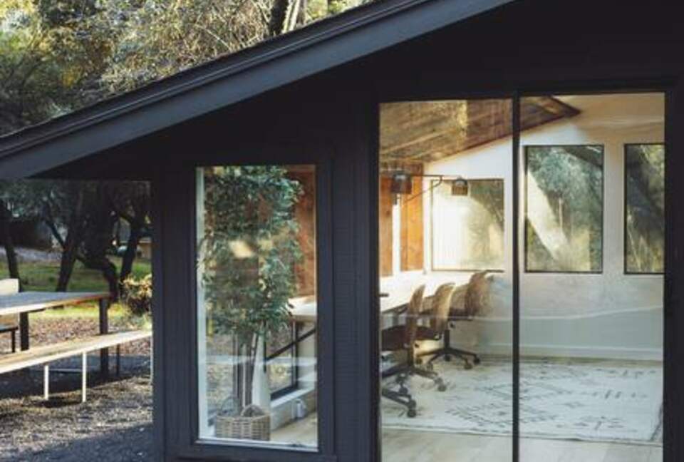 Modern Family Friendly Pine Mountain Lake Cabin | 30 miles from Yosemite - Groveland, California