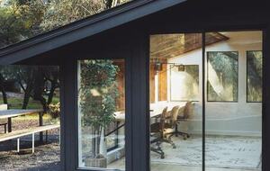 Modern Family Friendly Pine Mountain Lake Cabin | 30 miles from Yosemite - Groveland, California