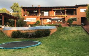 Valle de Bravo Estate with Villa & Private Bungalow - Valle de Bravo, Mexico
