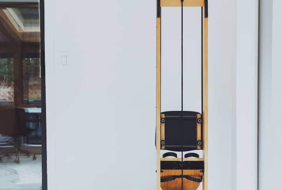 Modern Family Friendly Pine Mountain Lake Cabin | 30 miles from Yosemite - Groveland, California