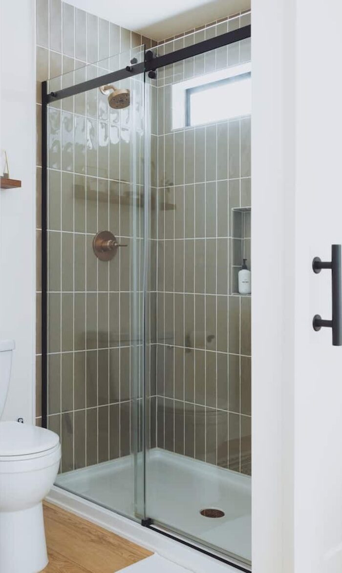 Modern Family Friendly Pine Mountain Lake Cabin | 30 miles from Yosemite - Groveland, California