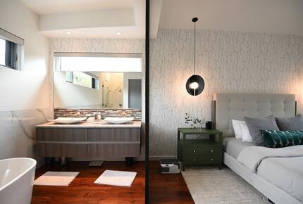 Architectural Oasis Near South Congress & Zilker Park - Austin, Texas