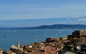 Seaview from the living room balcony