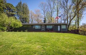Modern Black Mountain Home Across from Lake Tomahawk - Black Mountain, North Carolina