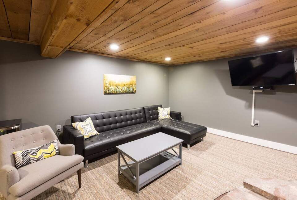 Modern Black Mountain Home Across from Lake Tomahawk - Black Mountain, North Carolina