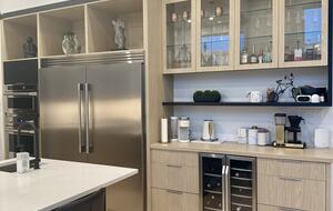 Private Valley Estate with Pool and Hot Tub near Sidney and Victoria - North Saanich, Canada