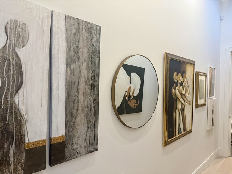 Private Valley Estate with Pool and Hot Tub near Sidney and Victoria - North Saanich, Canada