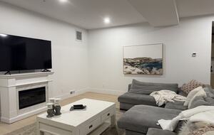 Private Valley Estate with Pool and Hot Tub near Sidney and Victoria - North Saanich, Canada