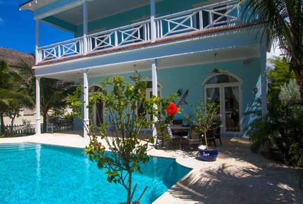 Waterfront Home with Pool in Old Fort Bay - Old Fort Bay, Bahamas