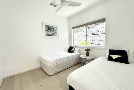 Elevated Ocean and Bay View Retreat Near Coolum’s Secluded Coves - Sunshine Coast, Australia