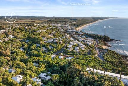 Elevated Ocean and Bay View Retreat Near Coolum’s Secluded Coves - Sunshine Coast, Australia