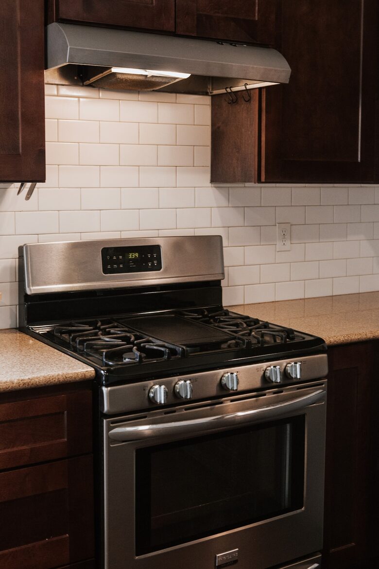 Midtown Springfield Bungalow with Walkable Location and Private Fenced Yard - Springfield, Missouri