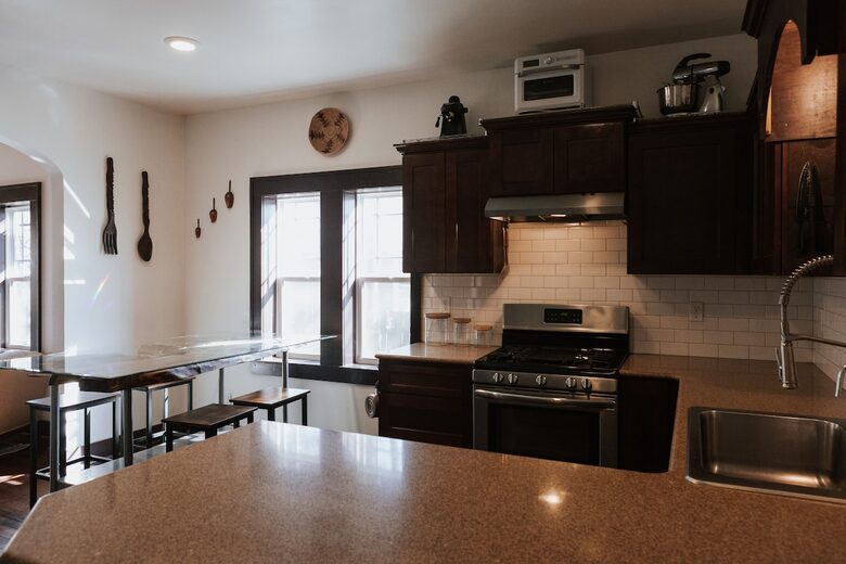 Midtown Springfield Bungalow with Walkable Location and Private Fenced Yard - Springfield, Missouri