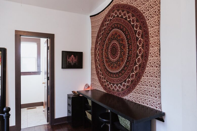 Midtown Springfield Bungalow with Walkable Location and Private Fenced Yard - Springfield, Missouri