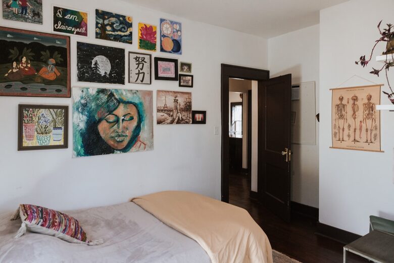 Midtown Springfield Bungalow with Walkable Location and Private Fenced Yard - Springfield, Missouri