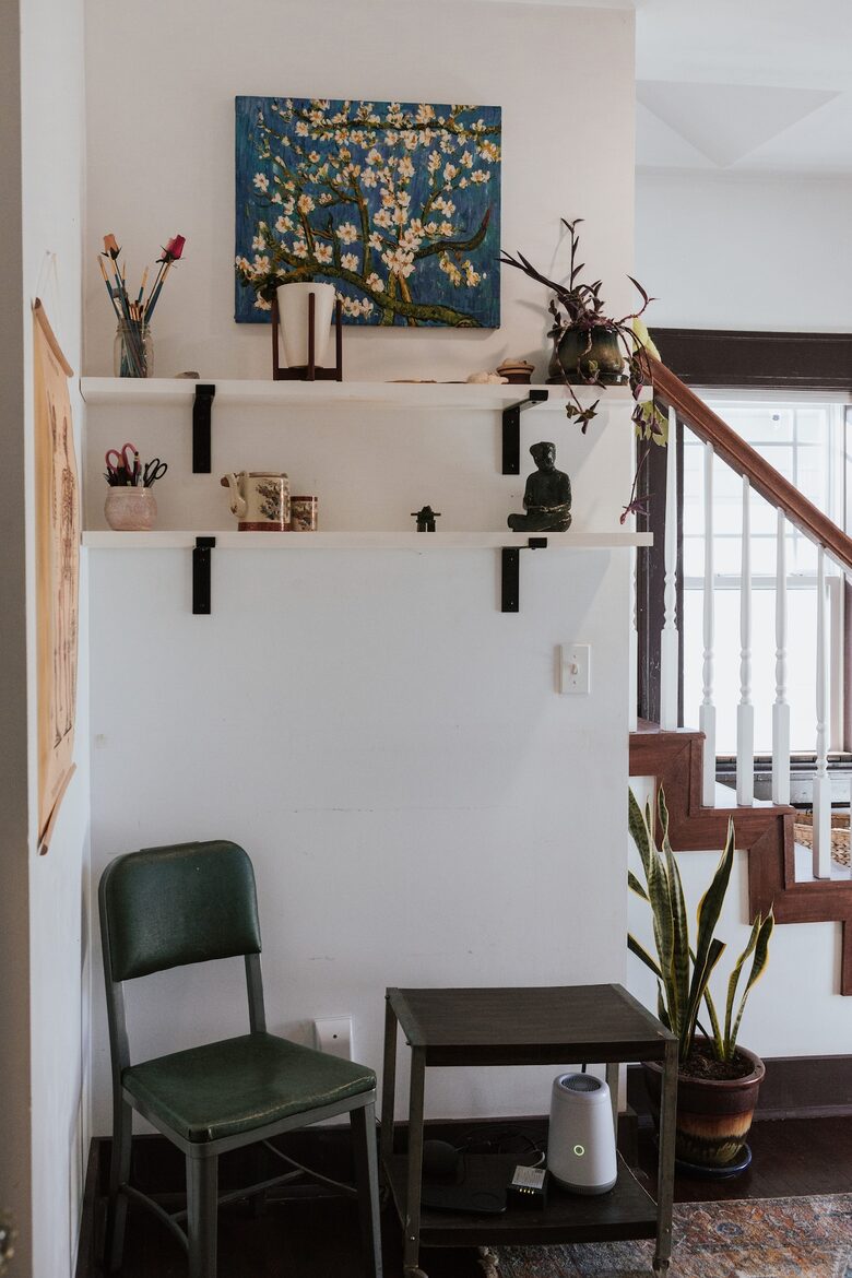 Midtown Springfield Bungalow with Walkable Location and Private Fenced Yard - Springfield, Missouri