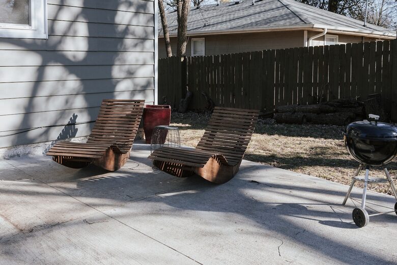 Midtown Springfield Bungalow with Walkable Location and Private Fenced Yard - Springfield, Missouri