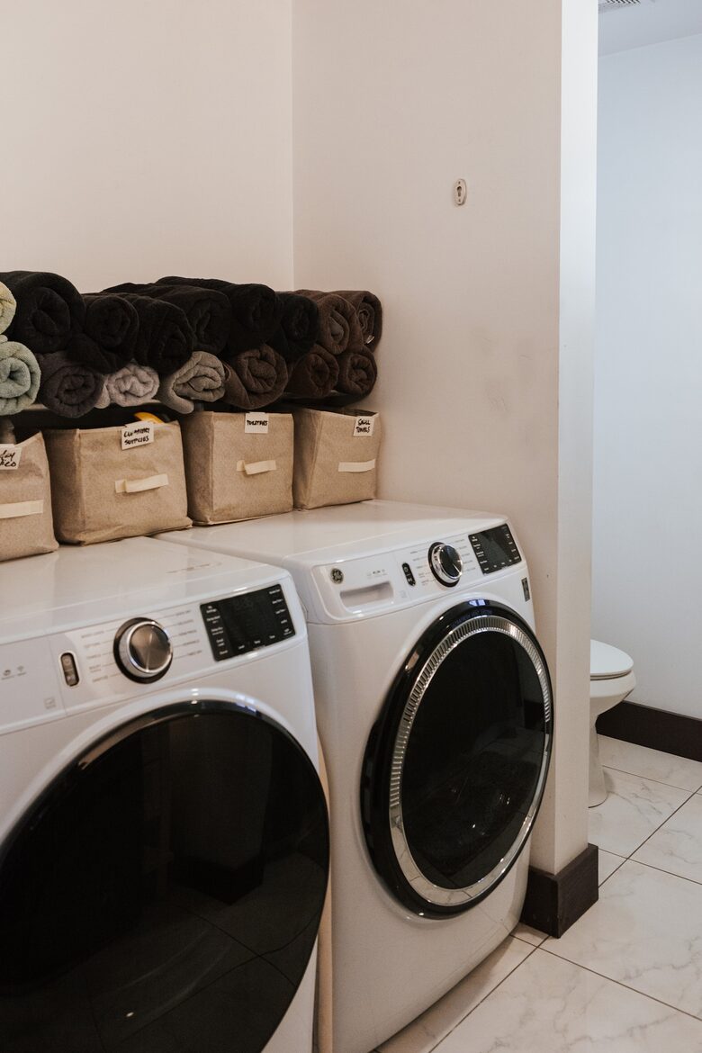 Midtown Springfield Bungalow with Walkable Location and Private Fenced Yard - Springfield, Missouri