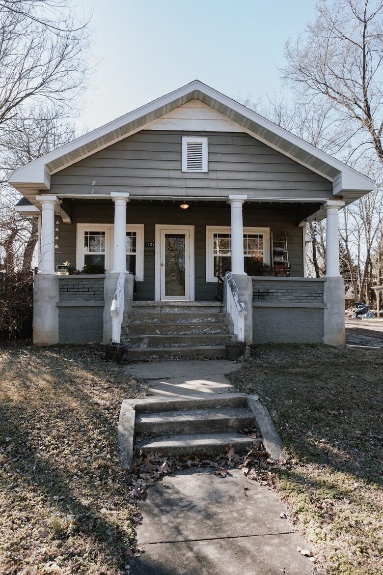 Midtown Springfield Bungalow with Walkable Location and Private Fenced Yard - Springfield, Missouri