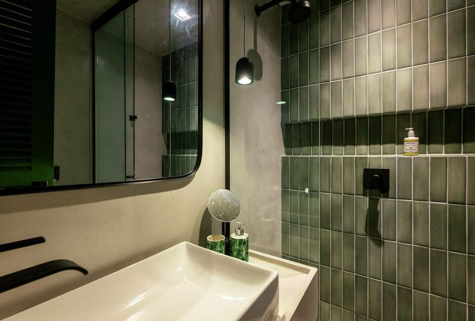 Contemporary Brazilian Living in the Heart of Ipanema - Ipanema, Rio de Janeiro, Brazil