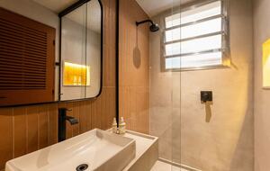 Contemporary Brazilian Living in the Heart of Ipanema - Ipanema, Rio de Janeiro, Brazil