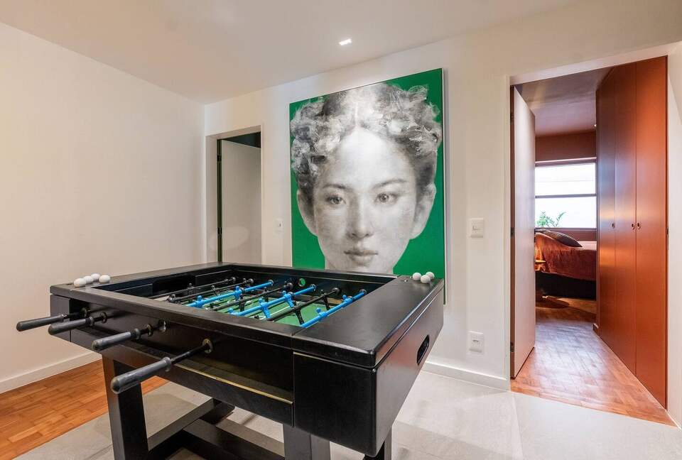 Contemporary Brazilian Living in the Heart of Ipanema - Ipanema, Rio de Janeiro, Brazil