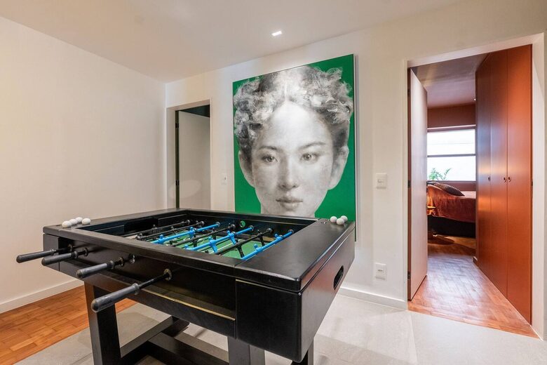 Contemporary Brazilian Living in the Heart of Ipanema - Ipanema, Rio de Janeiro, Brazil