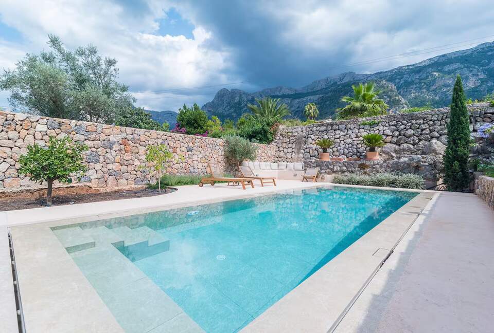 Contemporary Eco House in the Tramuntana Foothills - Sóller, Mallorca, Spain