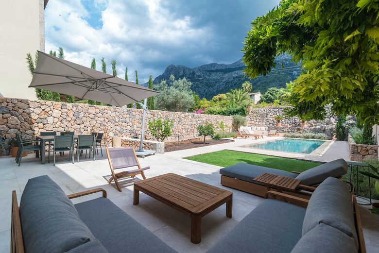 Contemporary Eco House in the Tramuntana Foothills - Sóller, Mallorca, Spain