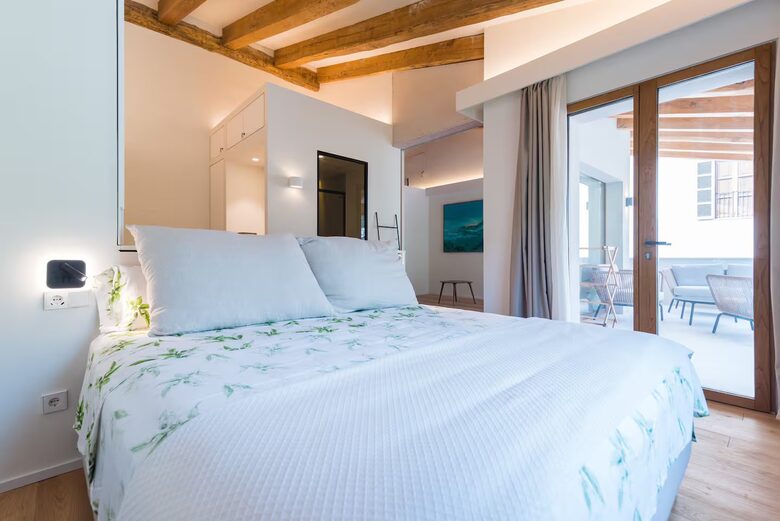 Contemporary Eco House in the Tramuntana Foothills - Sóller, Mallorca, Spain