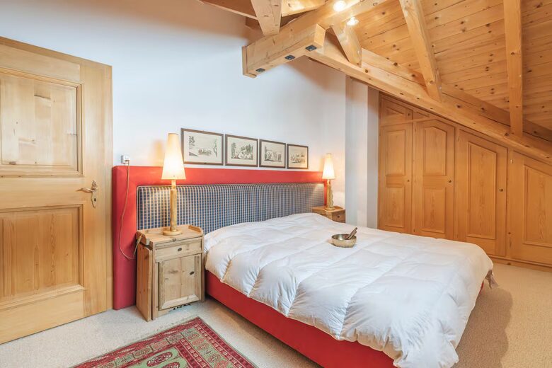 A Sophisticated Alpine Retreat near St. Moritz - Celerina, Switzerland