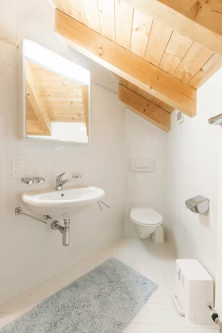 A Sophisticated Alpine Retreat near St. Moritz - Celerina, Switzerland