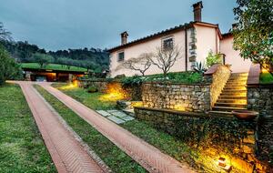 Dimora il Cerro | Tuscan Farmhouse with Panoramic Views - Prato, Italy