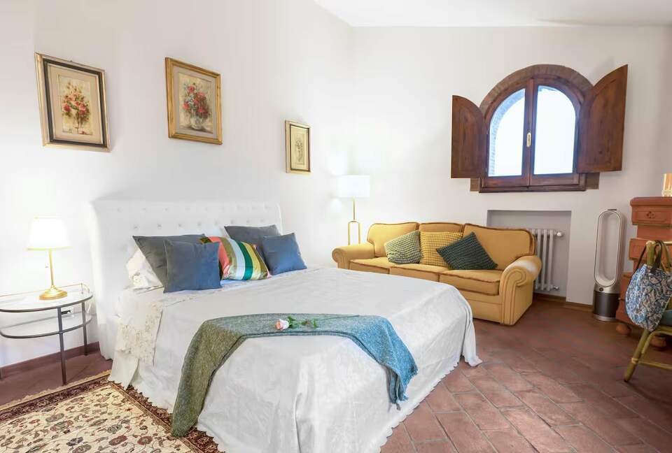 Dimora il Cerro | Tuscan Farmhouse with Panoramic Views - Prato, Italy