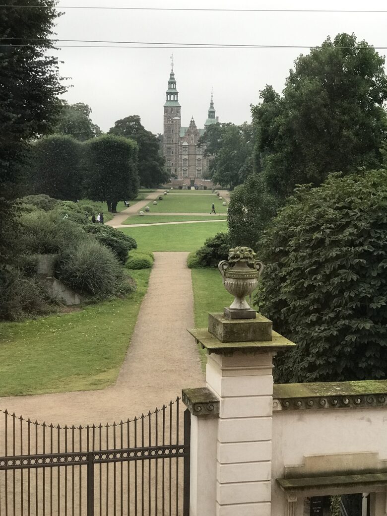 Exclusive Park-Side Residence in the City Heart - Copenhagen, Denmark