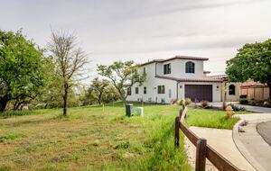 Paso Dream Wine Country Retreat - Paso Robles, California