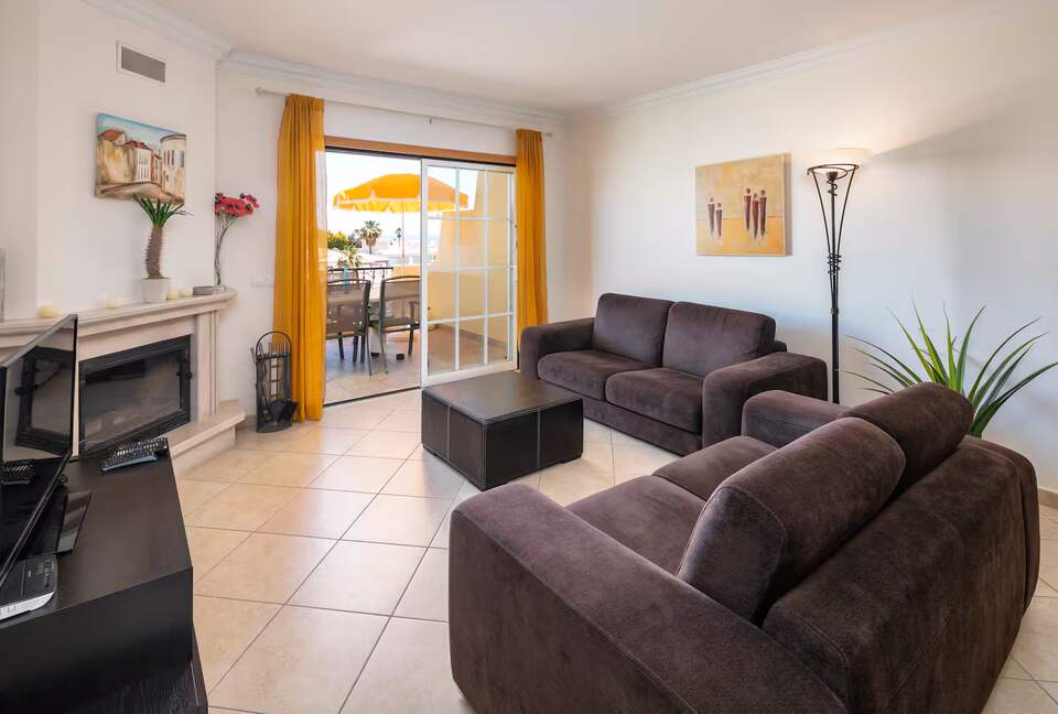 Relaxed Algarve Retreat Near São Rafael Beach - Albufeira, Portugal