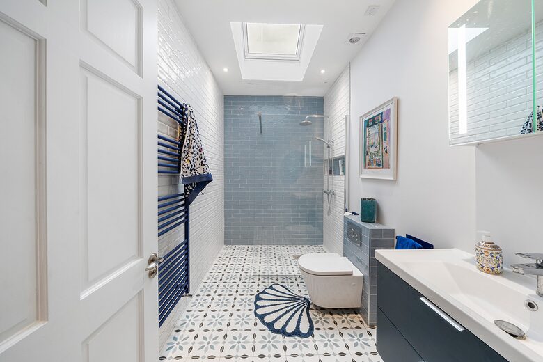 Modern Living on the Wexford Coast - Rosslare, Ireland