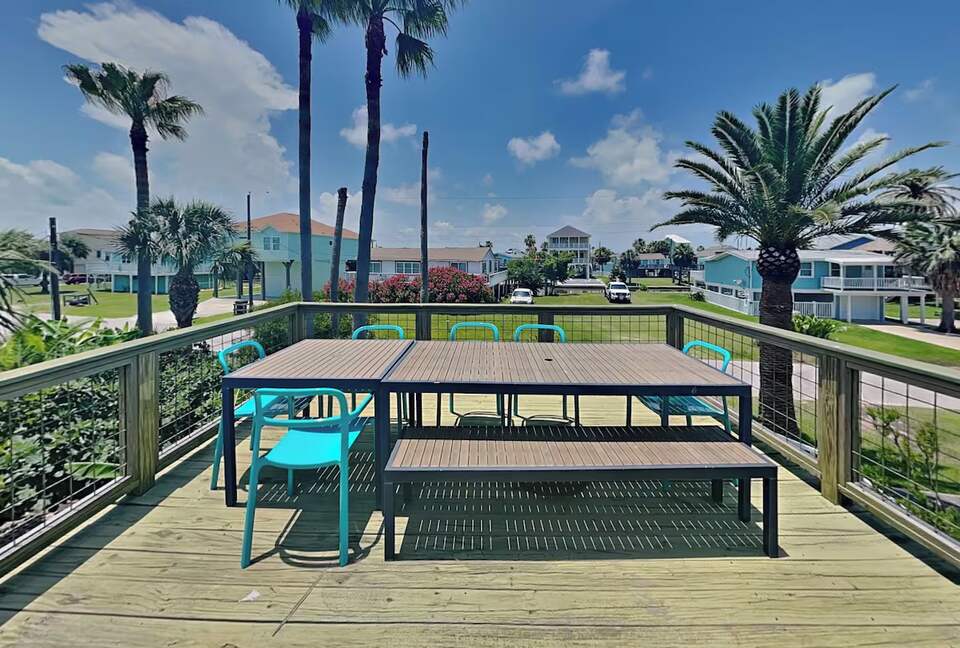 Relaxed Gulf Coast Escape in Jamaica Beach - Jamaica Beach, Texas