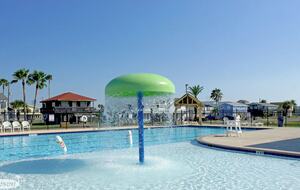Relaxed Gulf Coast Escape in Jamaica Beach - Jamaica Beach, Texas