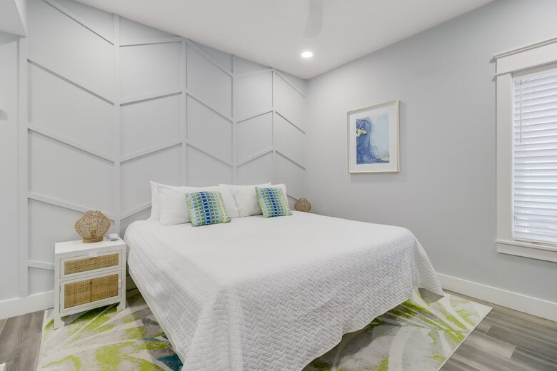 Upscale Port Aransas Beach Retreat Steps from the Sand - Port Aransas, Texas