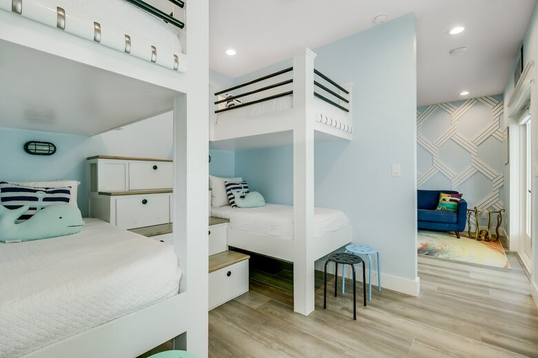 Upscale Port Aransas Beach Retreat Steps from the Sand - Port Aransas, Texas