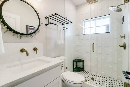 Upscale Port Aransas Beach Retreat Steps from the Sand - Port Aransas, Texas